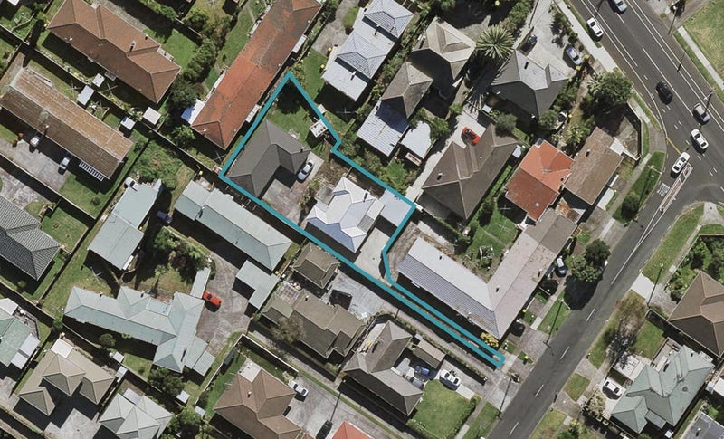 58 Central Avenue, Papatoetoe, Auckland - Carousel 1