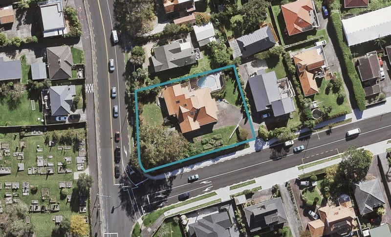 123 Glenfield Road, HILLCREST, AUCKLAND - Carousel 1