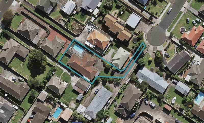 33 Watson Place, Papatoetoe, Auckland - Carousel 1