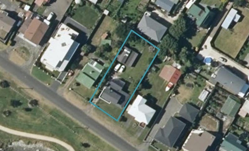 27 Hartley Street, Foxton Beach, Foxton - Carousel 1