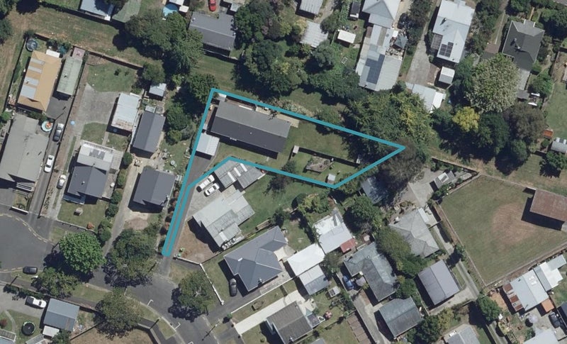 8A Arawa Street, Frankton, Hamilton - Carousel 1