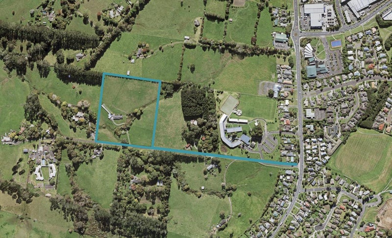490C Don Buck Road, Massey, Auckland - Carousel 1