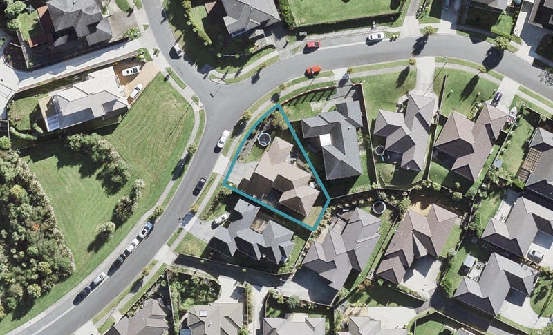 10 Travis View Drive, Fairview Heights, Auckland - Carousel 1