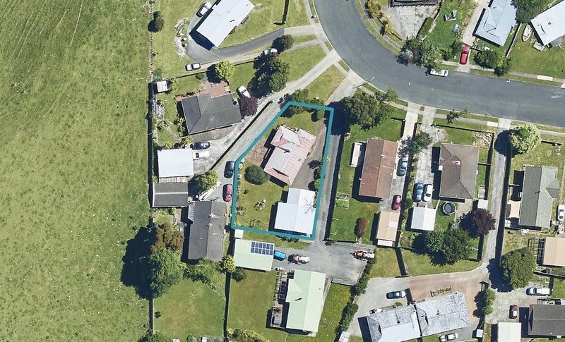 18 Sunline Place, Ngongotaha, Rotorua - Carousel 1
