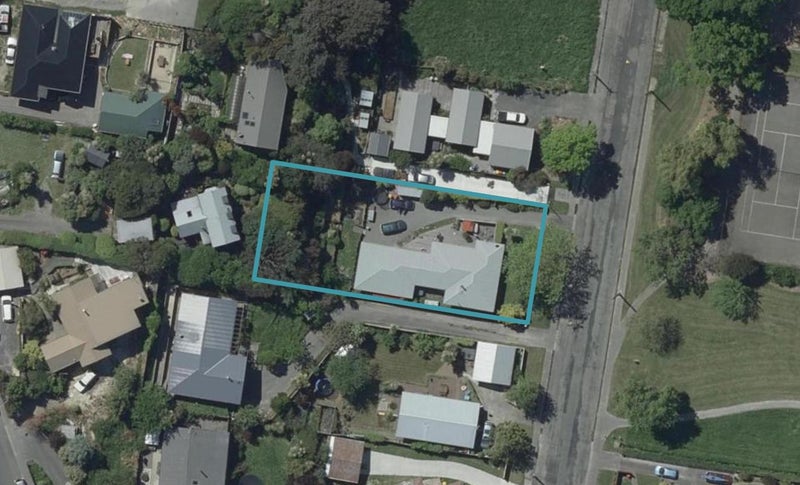 35 Bishopsworth Street, Hillsborough, Christchurch - Carousel 1