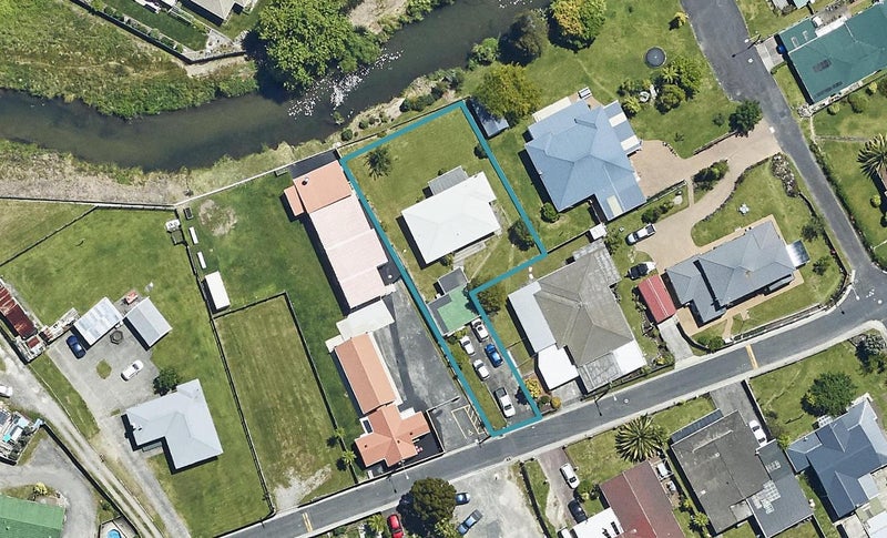 24 Ariariterangi Street, Ohinemutu, Rotorua - Carousel 1