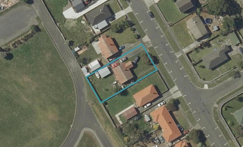 22 Thames Street, Roslyn, Palmerston North - Carousel 1
