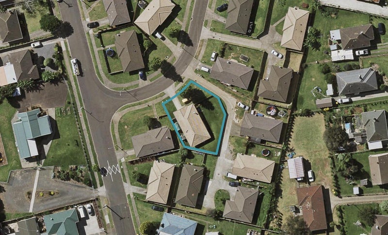 3 Antych Place, Otara, Auckland - Carousel 1