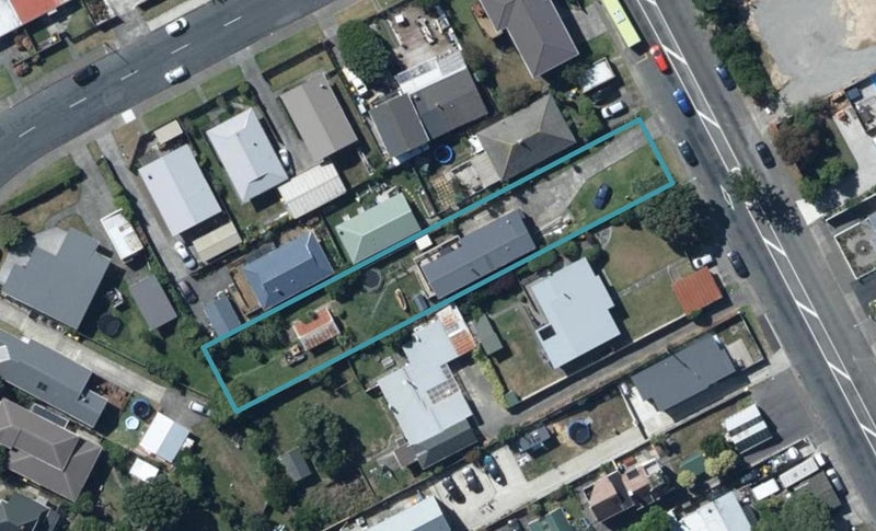 36 Main Road, Titahi Bay, Porirua - Carousel 1