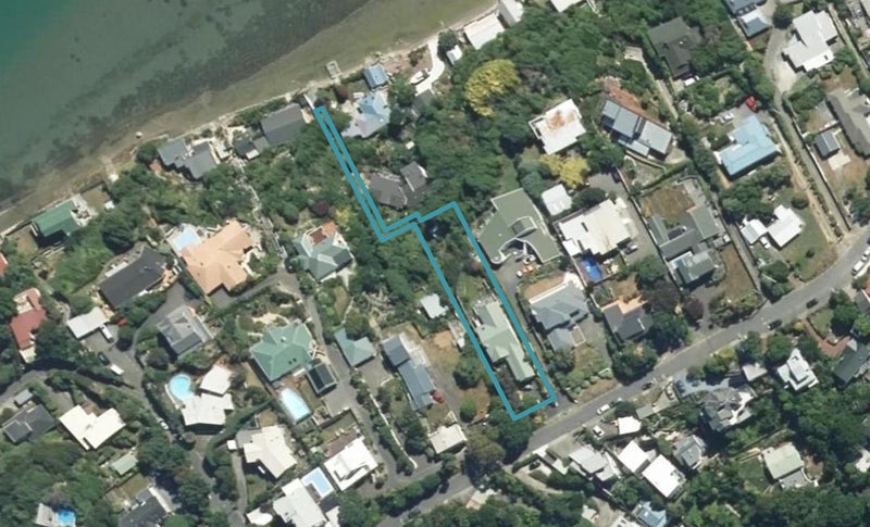 29 SEAVIEW RD, PAREMATA, PORIRUA - Carousel 1