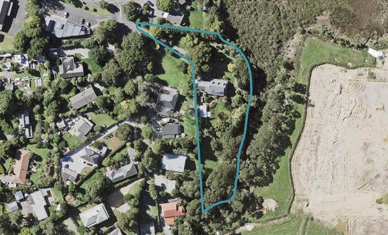 27 Whitford-Maraetai Road, Howick - Carousel 1