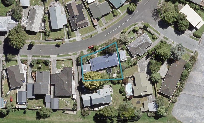 40 Brightwater Crescent, Totara Park, Upper Hutt - Carousel 1