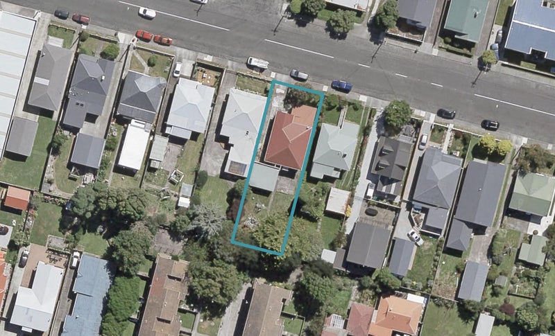14 Central Terrace, Alicetown, Lower Hutt - Carousel 1