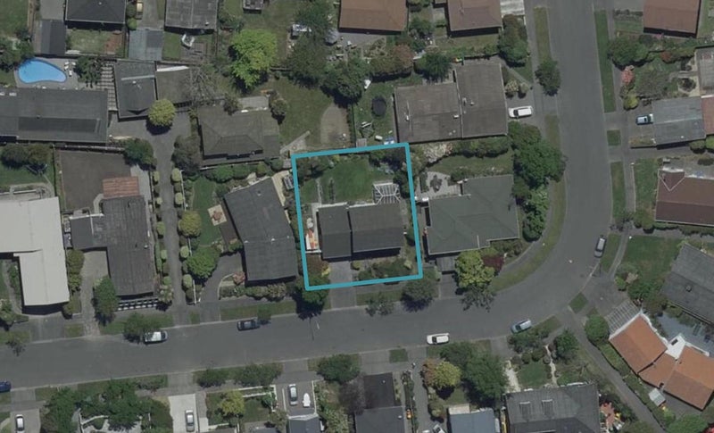 18 Highfield Place, Avonhead, Christchurch - Carousel 1