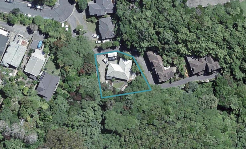 45 Burrows Avenue, Karori, Wellington - Carousel 1