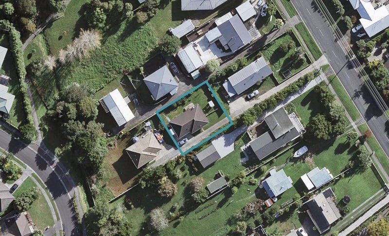 75A Awaroa Road, Helensville, Helensville - Carousel 1
