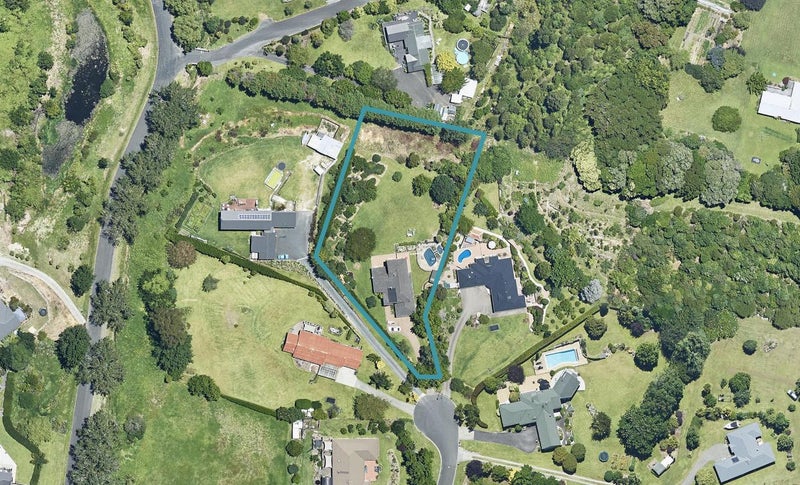 24 Brianell Valley Road, Pyes Pa, Tauranga - Carousel 1