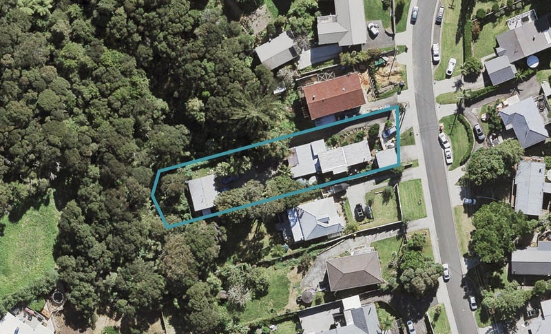 12 Blacks Road, Greenhithe, Auckland - Carousel 1