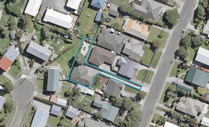 12A Waitui Crescent, Waiwhetu, Lower Hutt - Carousel 1