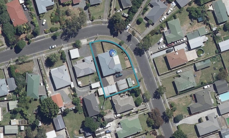 27 Coleridge Drive, Enderley, Hamilton - Carousel 1