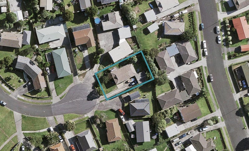 14 Melleray Place, Randwick Park, Auckland - Carousel 1