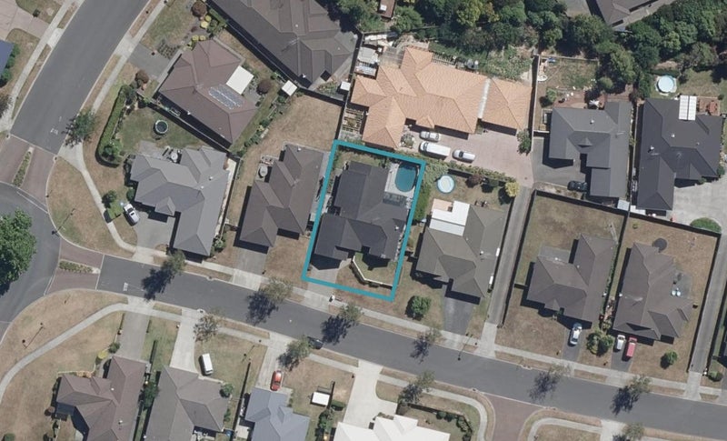 5 Holford Place, Huntington, Hamilton - Carousel 1