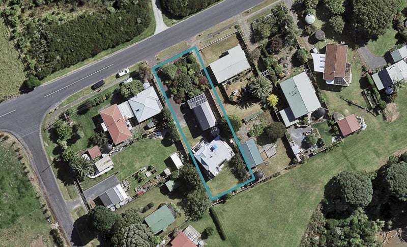 418 Matakawau Road, Waiuku - Carousel 1