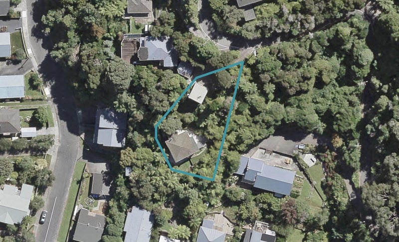 29 Woodvale Grove, Fairfield, Lower Hutt - Carousel 1