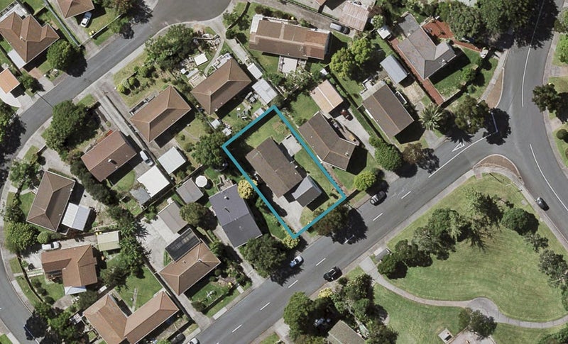 5 Devonshire Road, Unsworth Heights, Auckland - Carousel 1