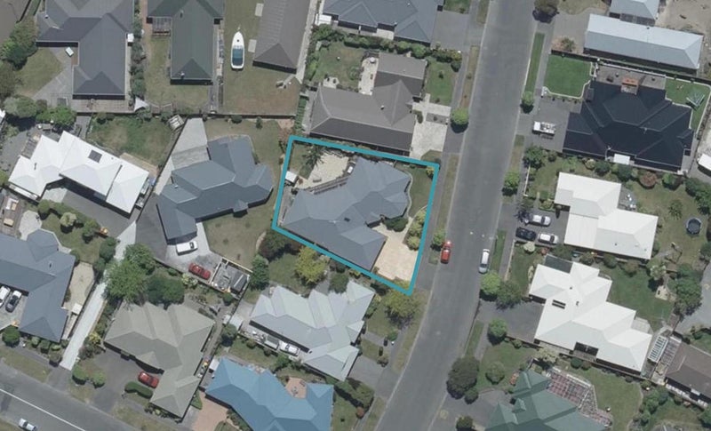 21 Anglesea Avenue, Parklands, Christchurch - Carousel 1