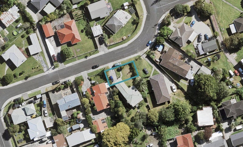 7A Mildmay Road, Henderson, Auckland - Carousel 1