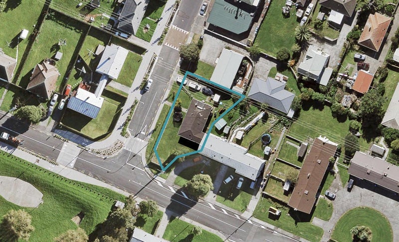 12 McKinnon Street, Mount Roskill, Auckland - Carousel 1