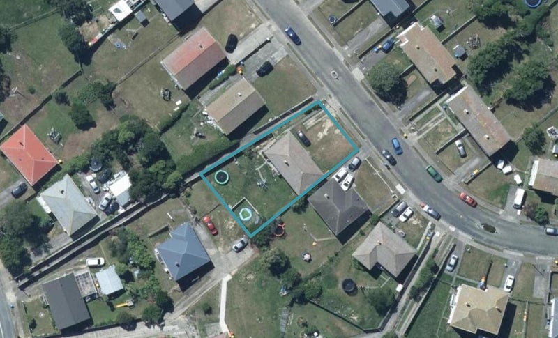 34 Kaituna Street, Waitangirua, Porirua - Carousel 1