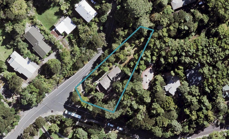 780 South Titirangi Road, Titirangi, Auckland - Carousel 1