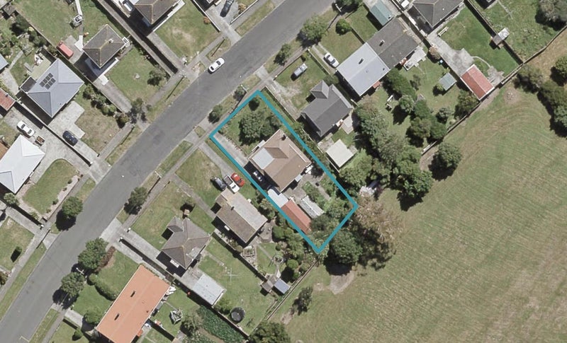 116 Molesworth Street, Taita, Lower Hutt - Carousel 1