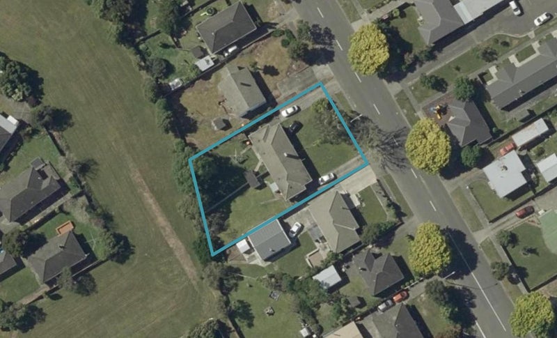 176 Vogel Street, Roslyn, Palmerston North - Carousel 1
