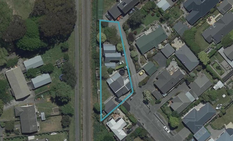 2/69 Searells Road, Strowan, Christchurch - Carousel 1