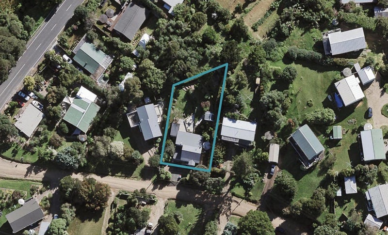 4 Muritai Road, Ostend, Waiheke Island - Carousel 1