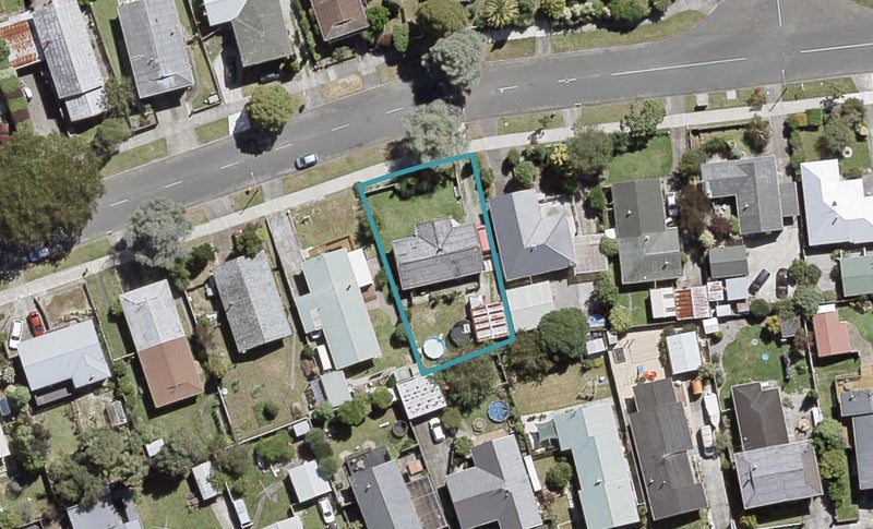 46 California Drive, Totara Park, Upper Hutt - Carousel 1