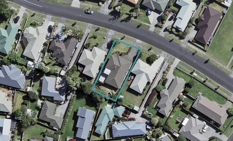 16 Waitoa Street, Waiuku, Waiuku - Carousel 1