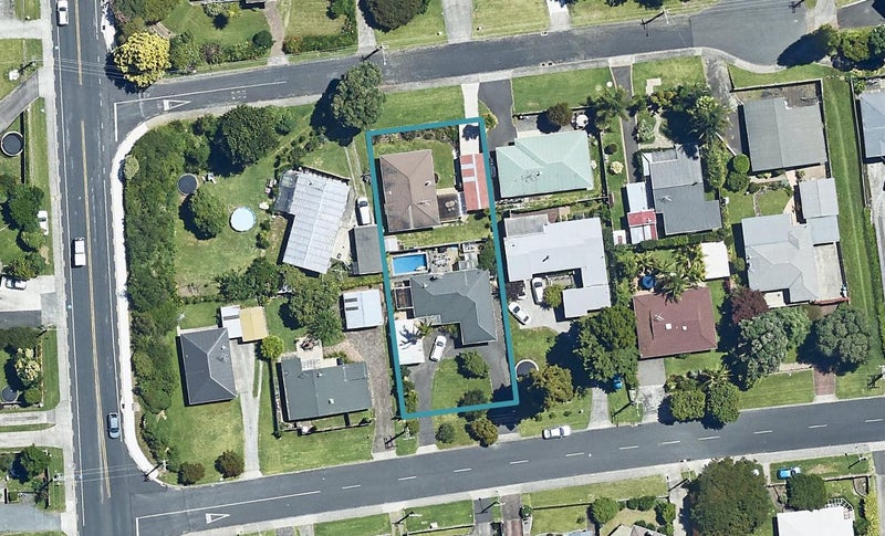 209 Darraghs Road, Brookfield, Tauranga - Carousel 1