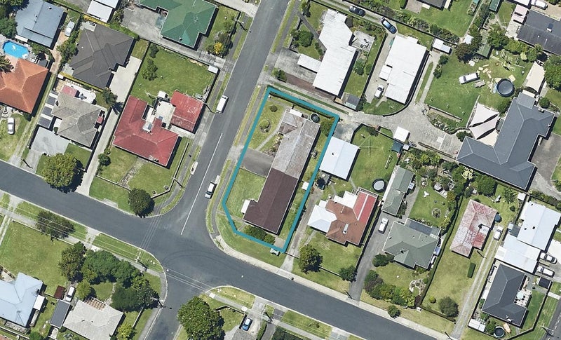 1/37 Sheppard Street, Gate Pa, Tauranga - Carousel 1