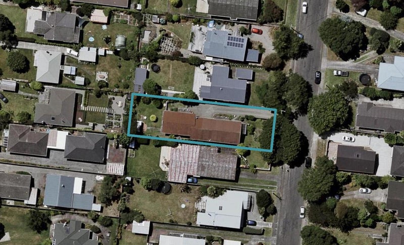 53 Alexander Road, Raumati Beach, Paraparaumu - Carousel 1
