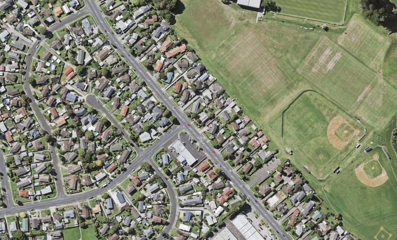 114A Cascades Road, Pakuranga Heights, Auckland - Carousel 1