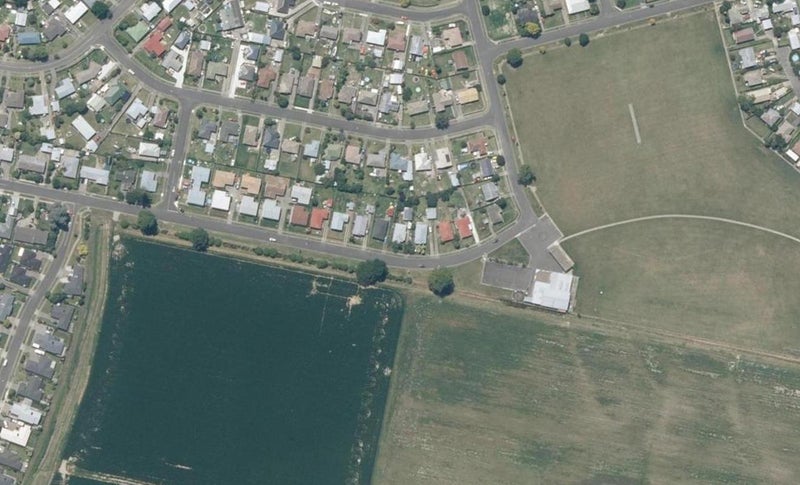 49 Waterworth Avenue, Onekawa, Napier - Carousel 1