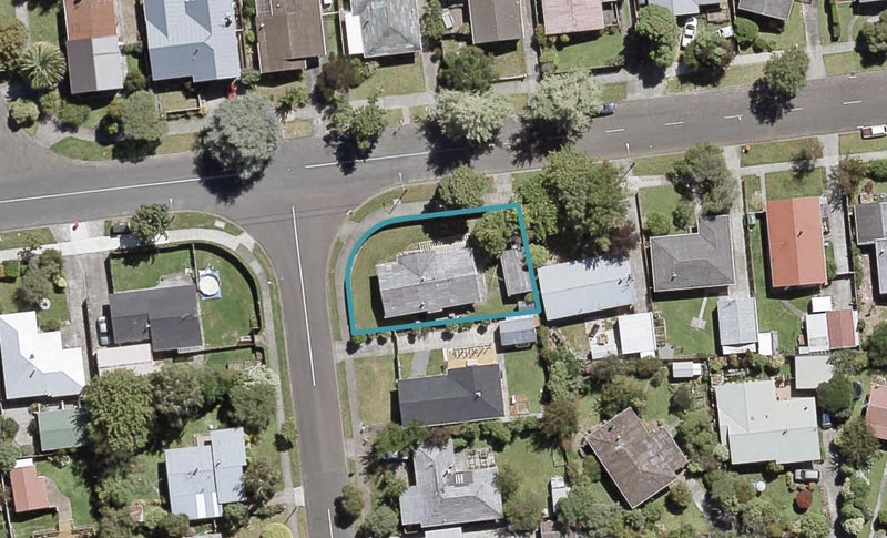 58 California Drive, Totara Park, Upper Hutt - Carousel 1