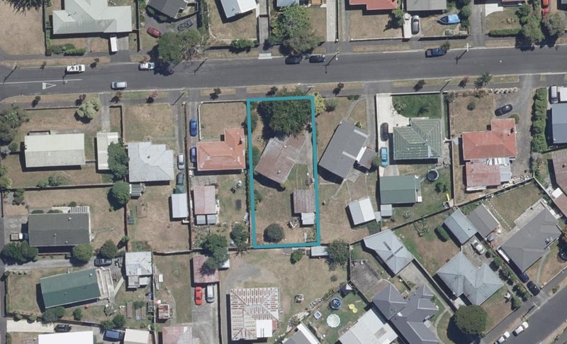 11 English Street, St Andrews, Hamilton - Carousel 1