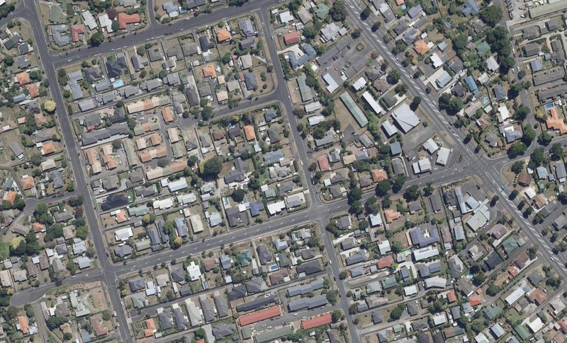 37 Graham Street, Hamilton East, Hamilton - Carousel 1