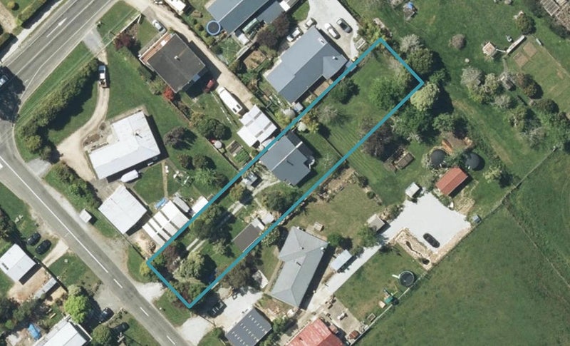 5 Clifton Road, Takaka - Carousel 1