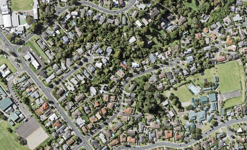 20 Lastel Place, Shelly Park, Auckland - Carousel 1